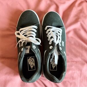 Platform Green Vans Canvas Low-Top Sneakers with White Laces